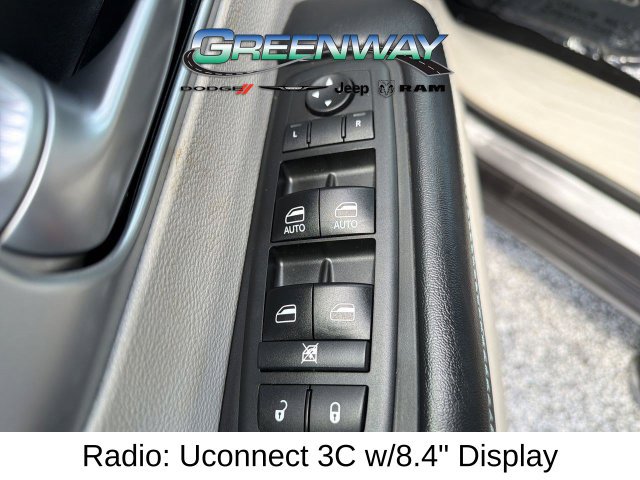 Used 2017 Chrysler Pacifica Touring Plus FWD image 19