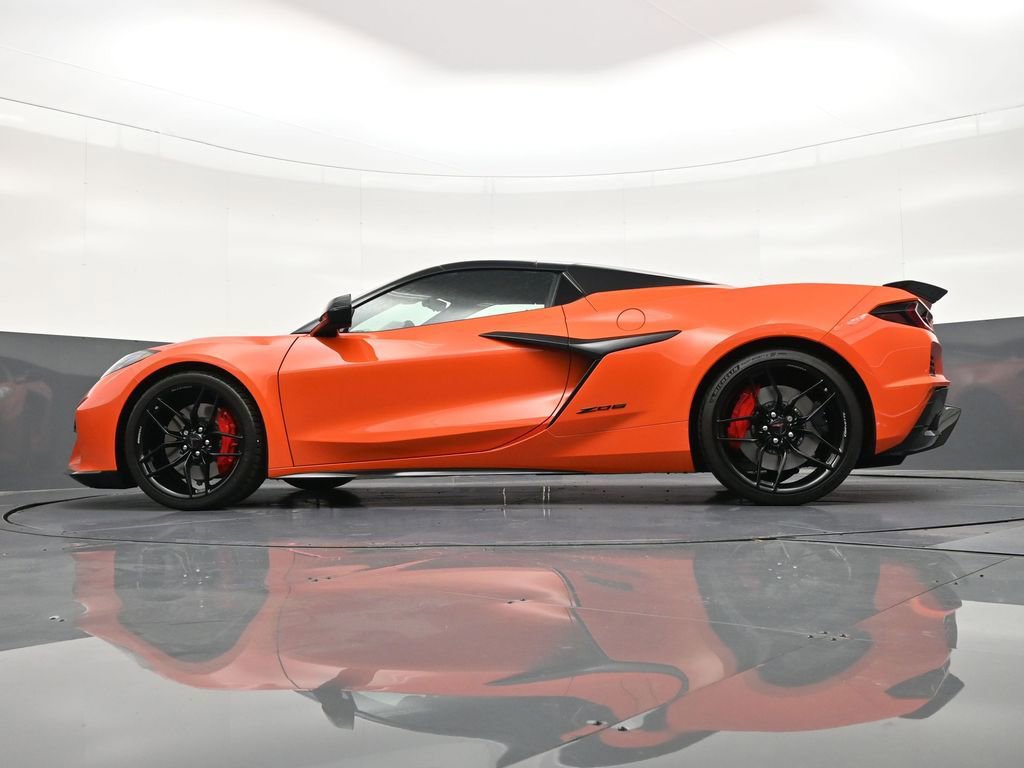 Used 2026 Chevrolet Corvette Z06 image 23