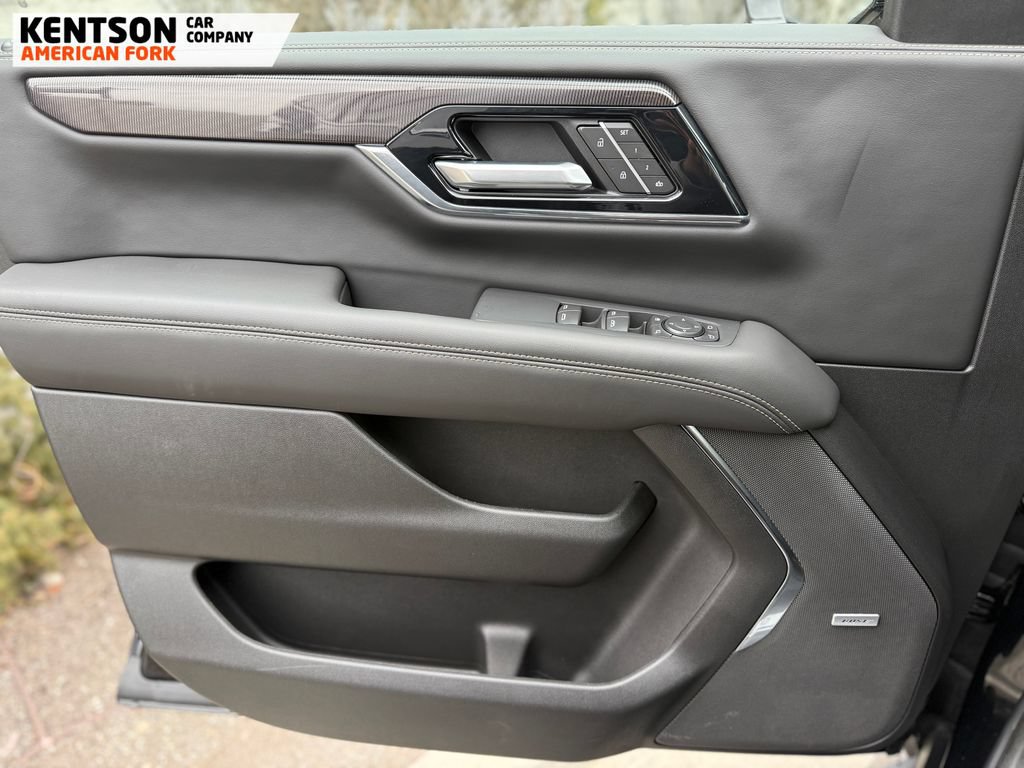 Used 2026 GMC Yukon Elevation AWD/4WD image 26