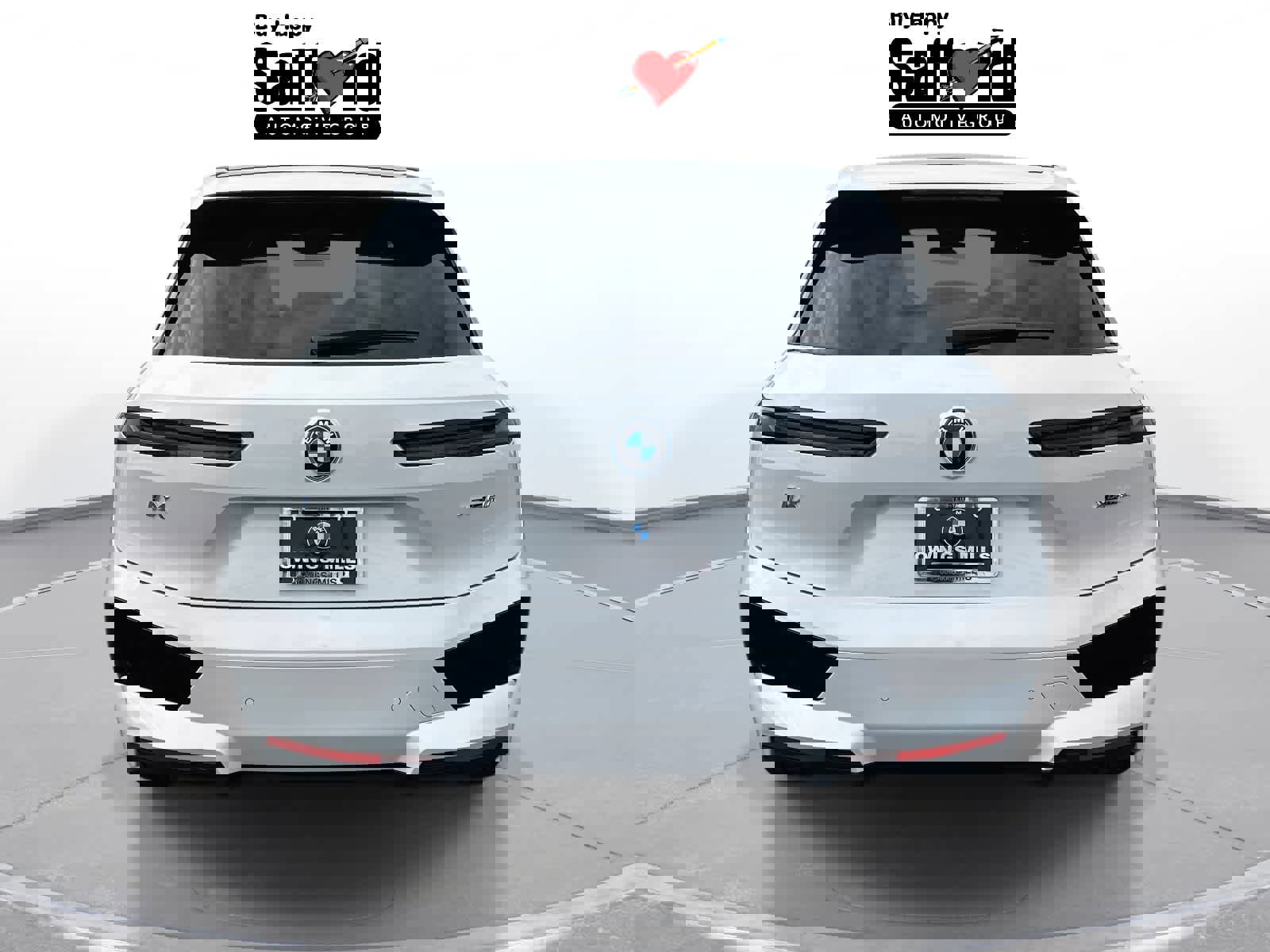 Certified 2025 BMW iX xDrive50 image 14