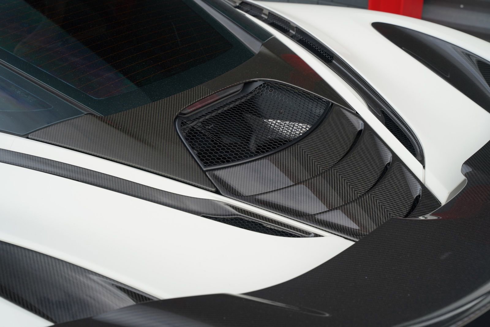 Used 2018 McLaren 720S Performance image 7