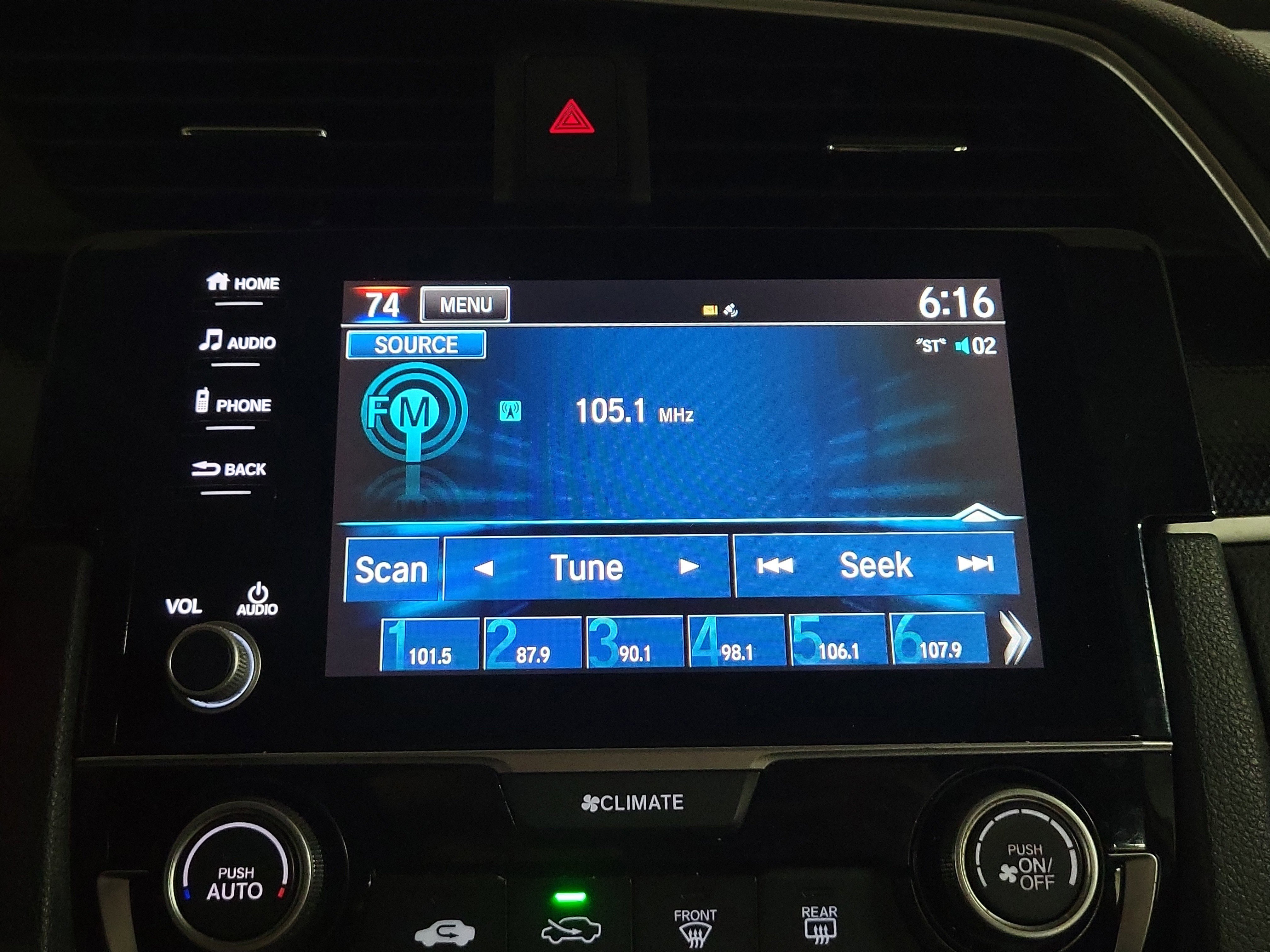 Used 2021 Honda Civic Sport image 25