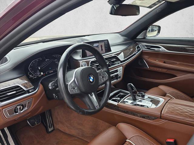Used 2020 BMW 745e xDrive image 12