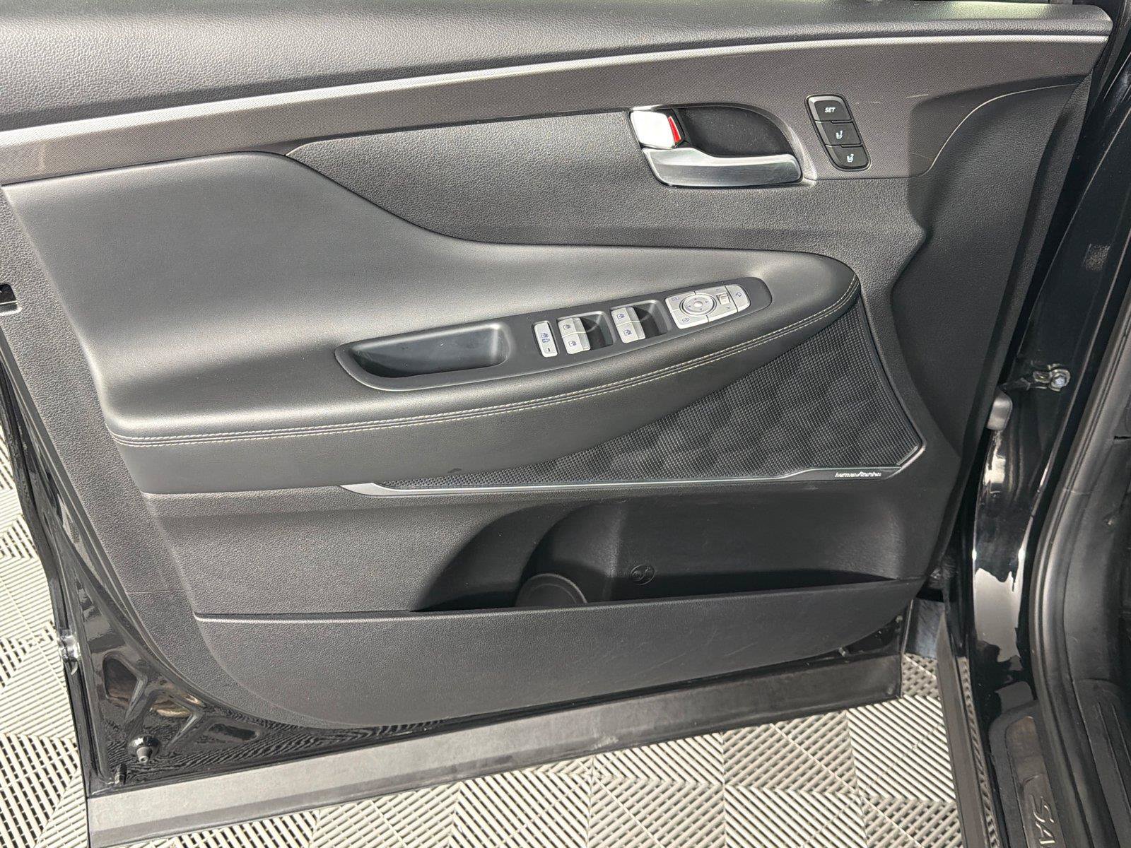 Used 2022 Hyundai Santa Fe Calligraphy FWD image 10