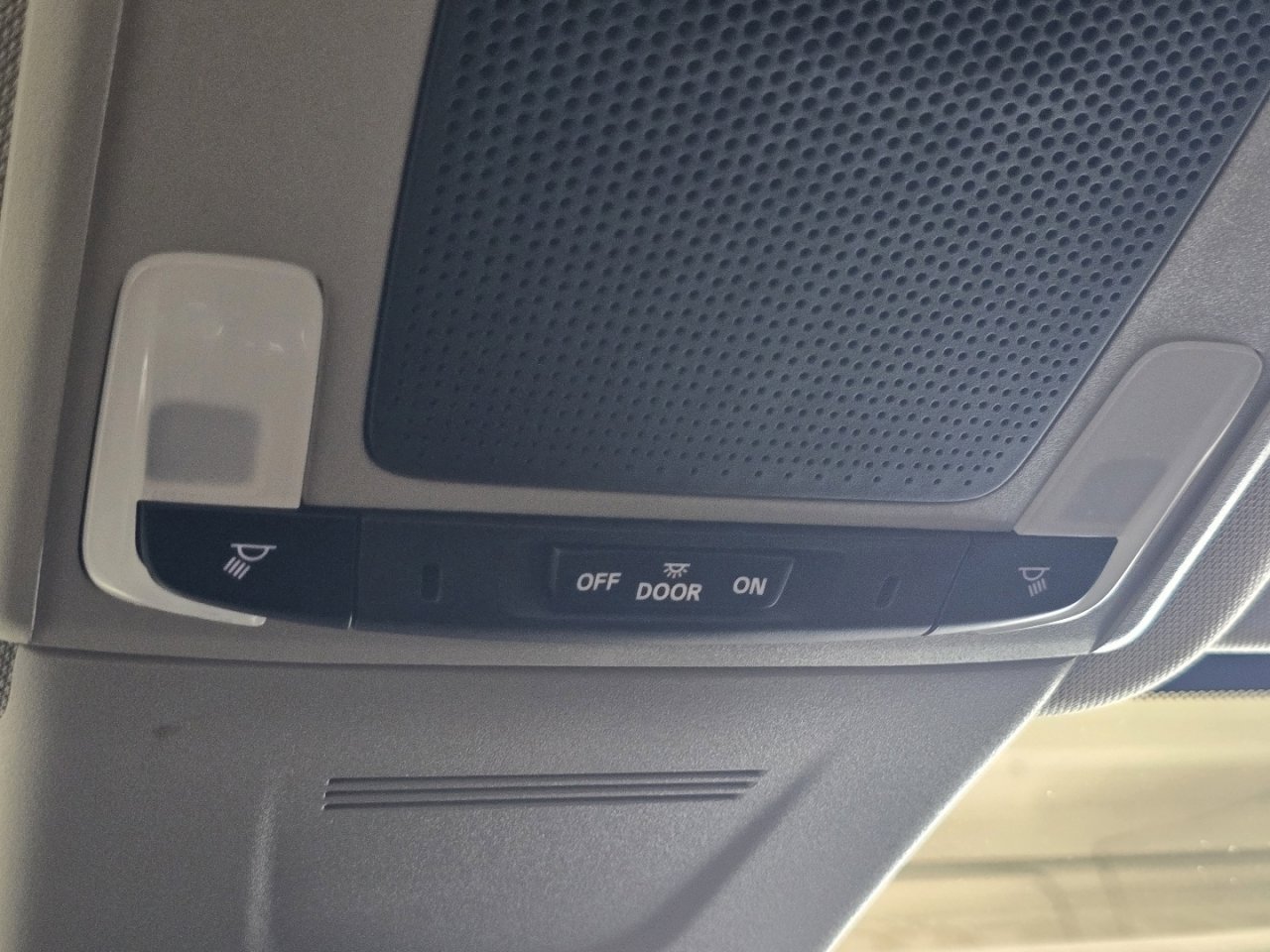 Used 2024 Honda CR-V LX image 31
