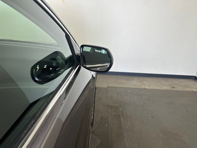 Used 2014 Honda CR-V LX image 11