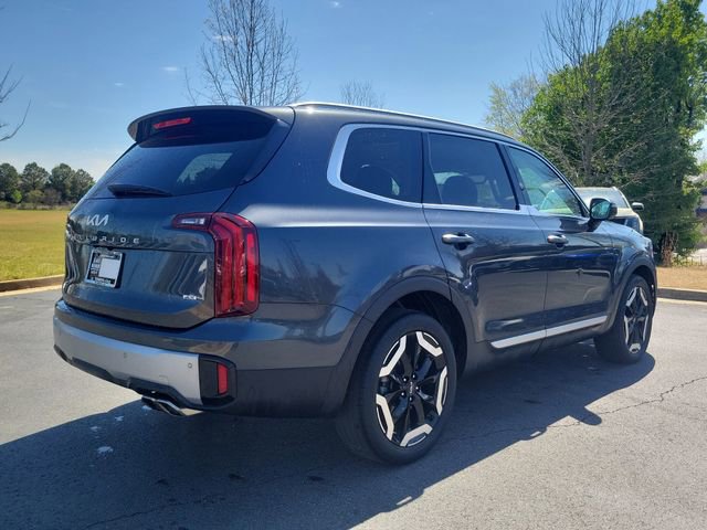 Used 2023 Kia Telluride S image 4