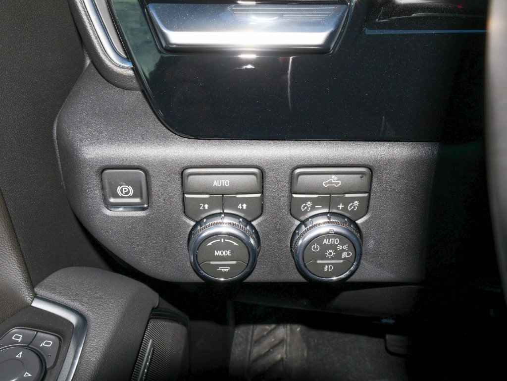 New 2026 GMC Sierra 1500 Elevation w/ Preferred Package AWD/4WD image 23