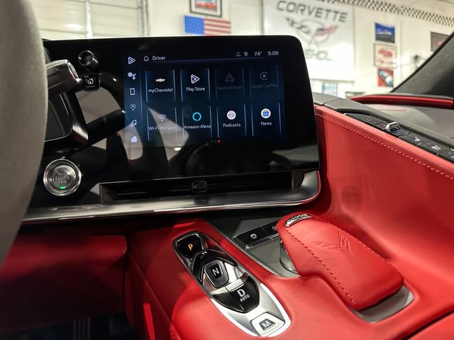 Used 2024 Chevrolet Corvette Z06 RWD image 15