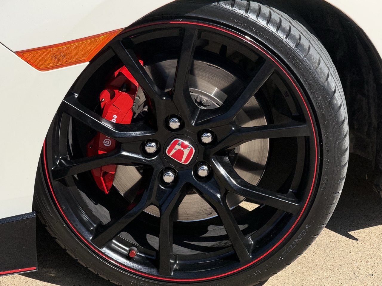 Used 2021 Honda Civic Type R image 9