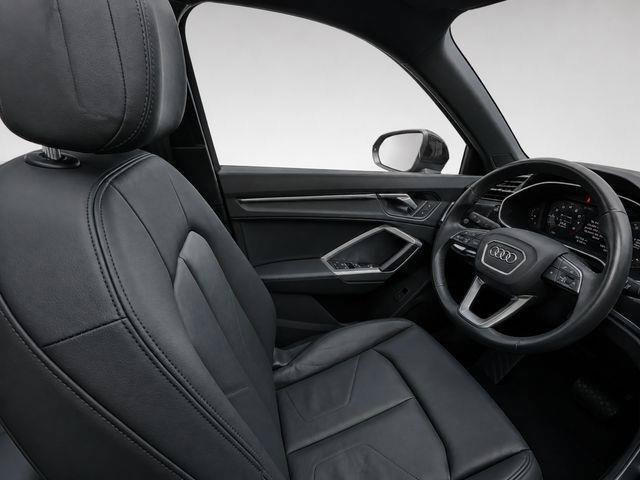 Used 2025 Audi Q3 2.0T Premium AWD/4WD image 15