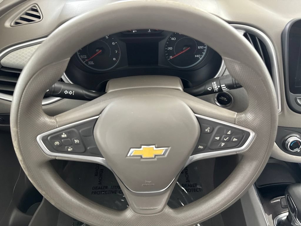 Used 2022 Chevrolet Malibu LT FWD image 26