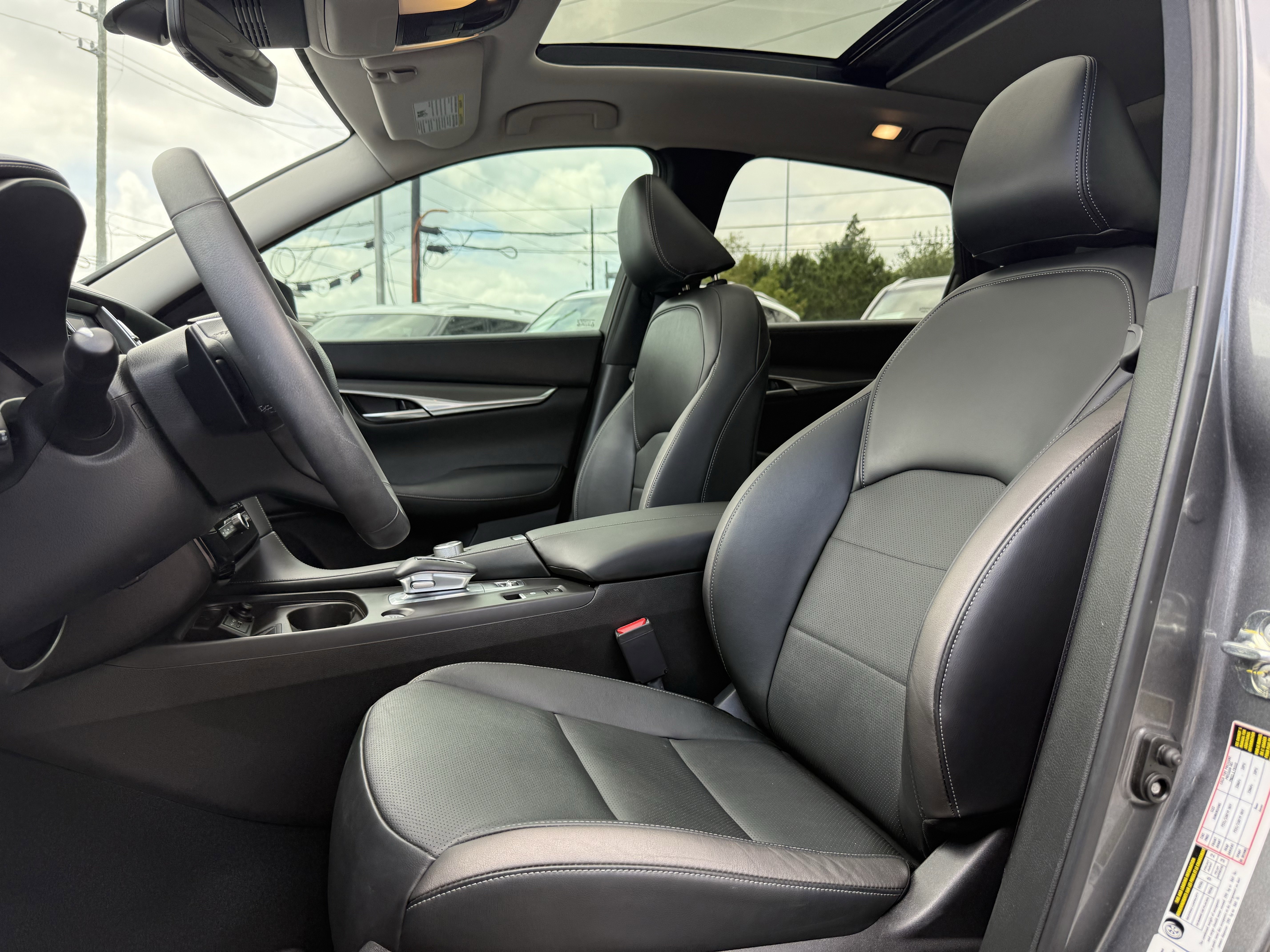 Certified 2023 INFINITI QX50 Luxe FWD image 13