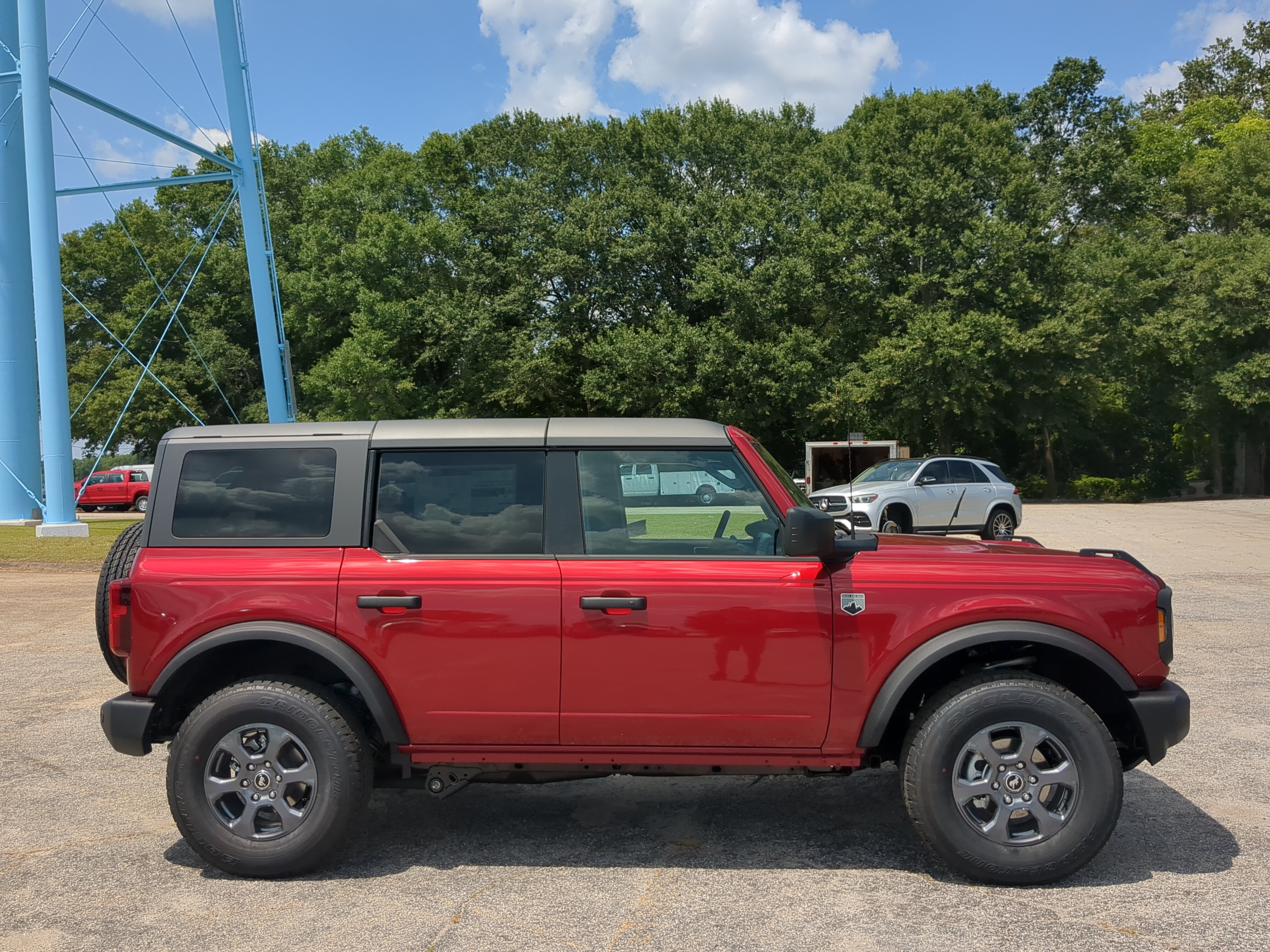 New 2026 Ford Bronco Big Bend AWD/4WD image 2