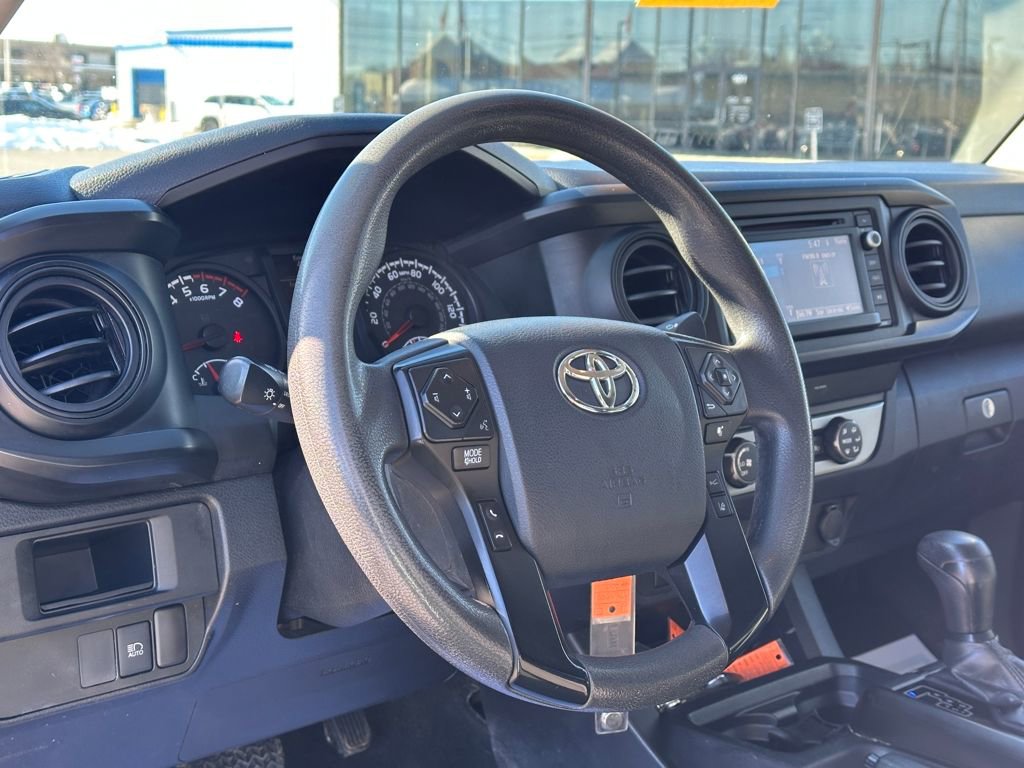 Used 2019 Toyota Tacoma SR w/ SX Package image 12