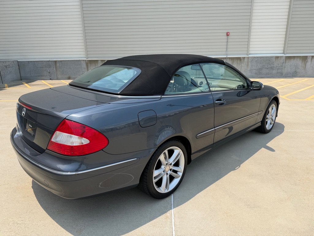 Used 2008 Mercedes-Benz CLK 350 Cabriolet image 11