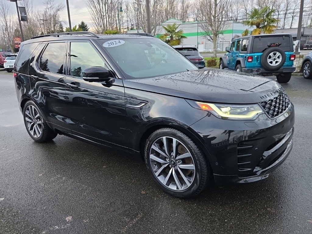 Certified 2024 Land Rover Discovery Dynamic SE image 8