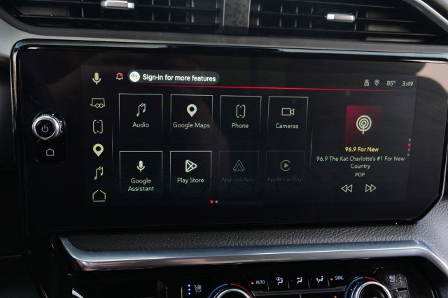 Used 2026 GMC Sierra 3500 Denali w/ Denali Reserve Package image 9