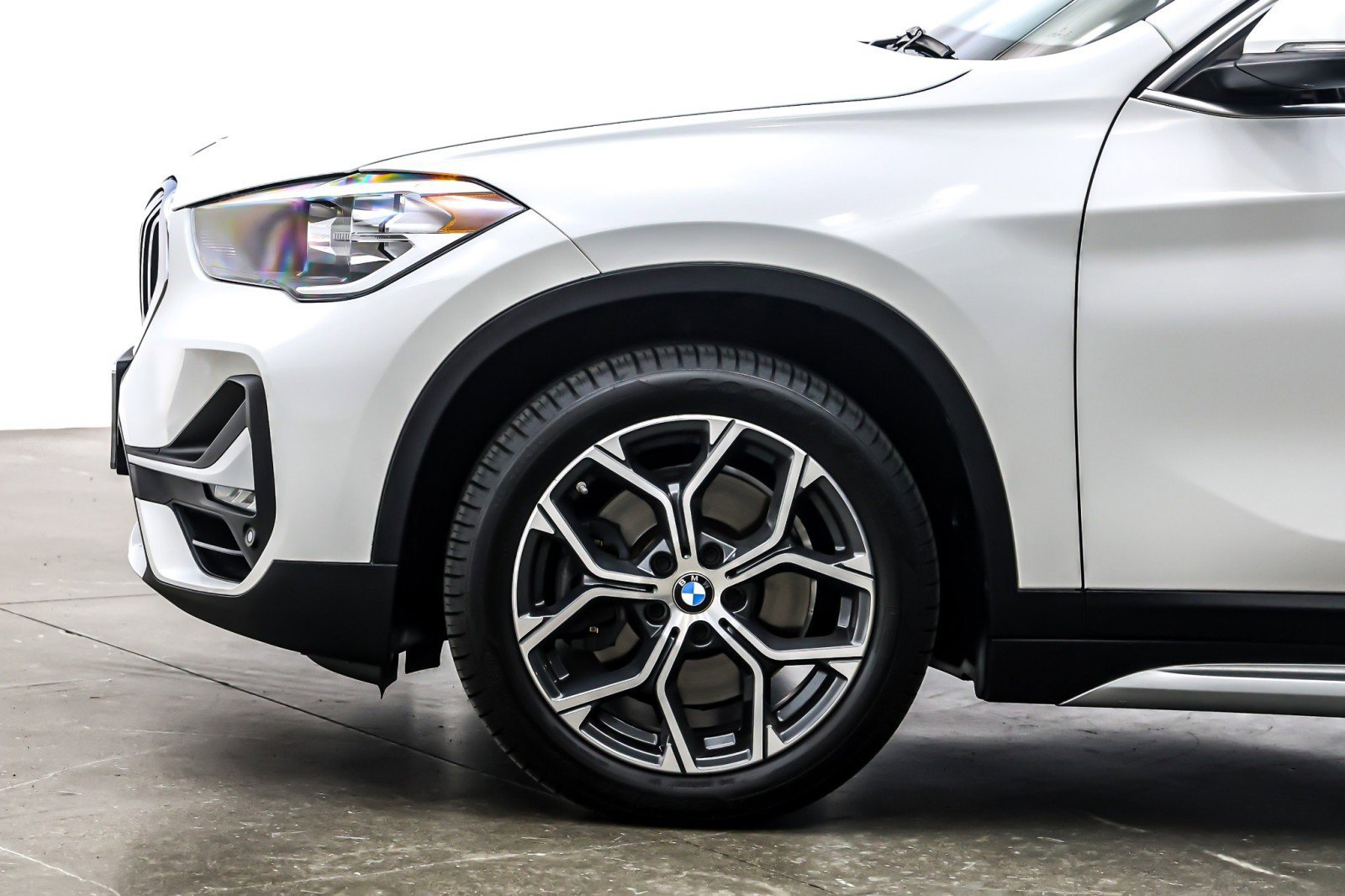 Used 2020 BMW X1 sDrive28i w/ Convenience Package image 10