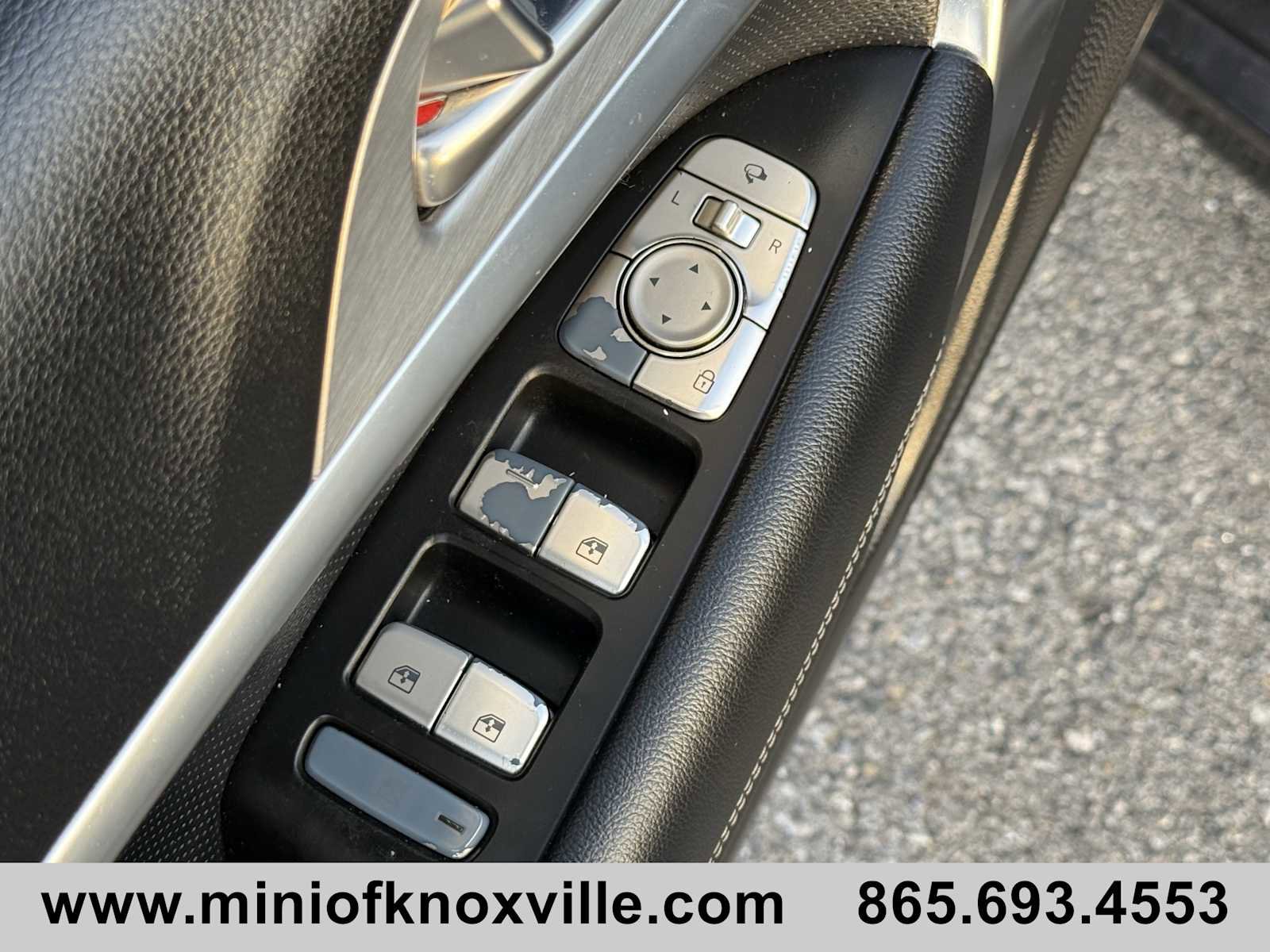 Used 2019 Genesis G70 3.3T Advanced w/ Elite Package image 15