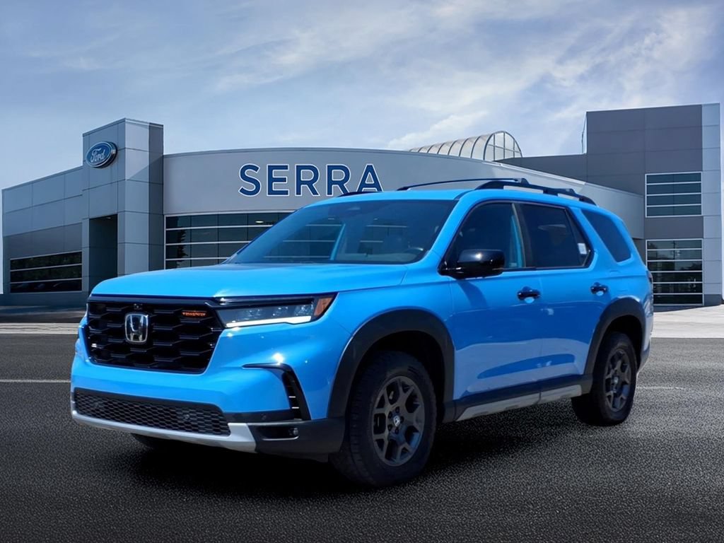 Used 2023 Honda Pilot TrailSport image 1