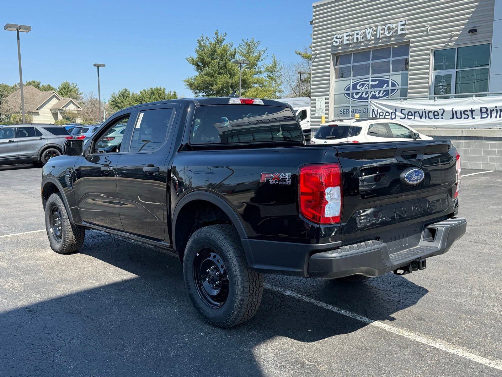 New 2026 Ford Ranger XL w/ FX4 Off-Road Package AWD/4WD image 4