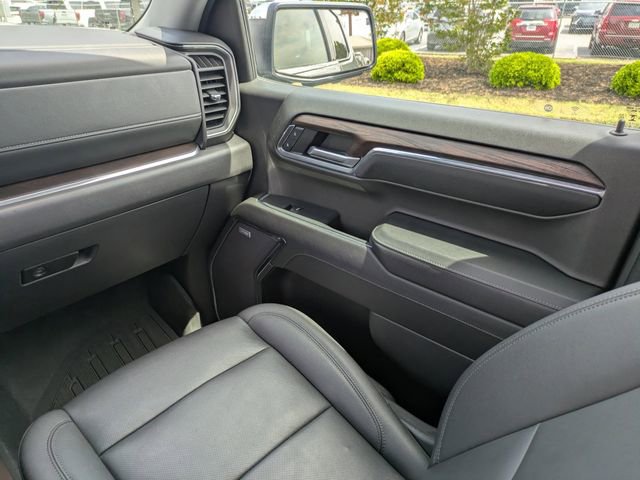 Used 2024 GMC Sierra 1500 SLT w/ SLT Premium Plus Package AWD/4WD image 19
