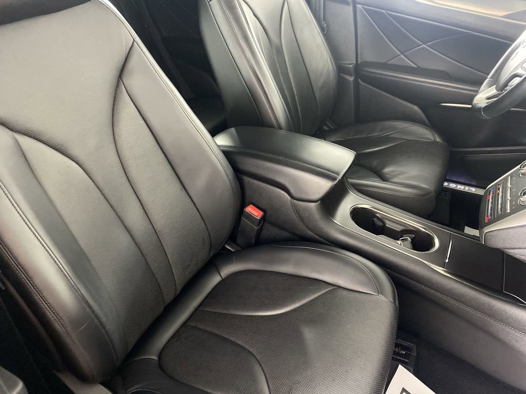 Used 2015 Lincoln MKC AWD w/ Equipment Group 102A Reserve image 29