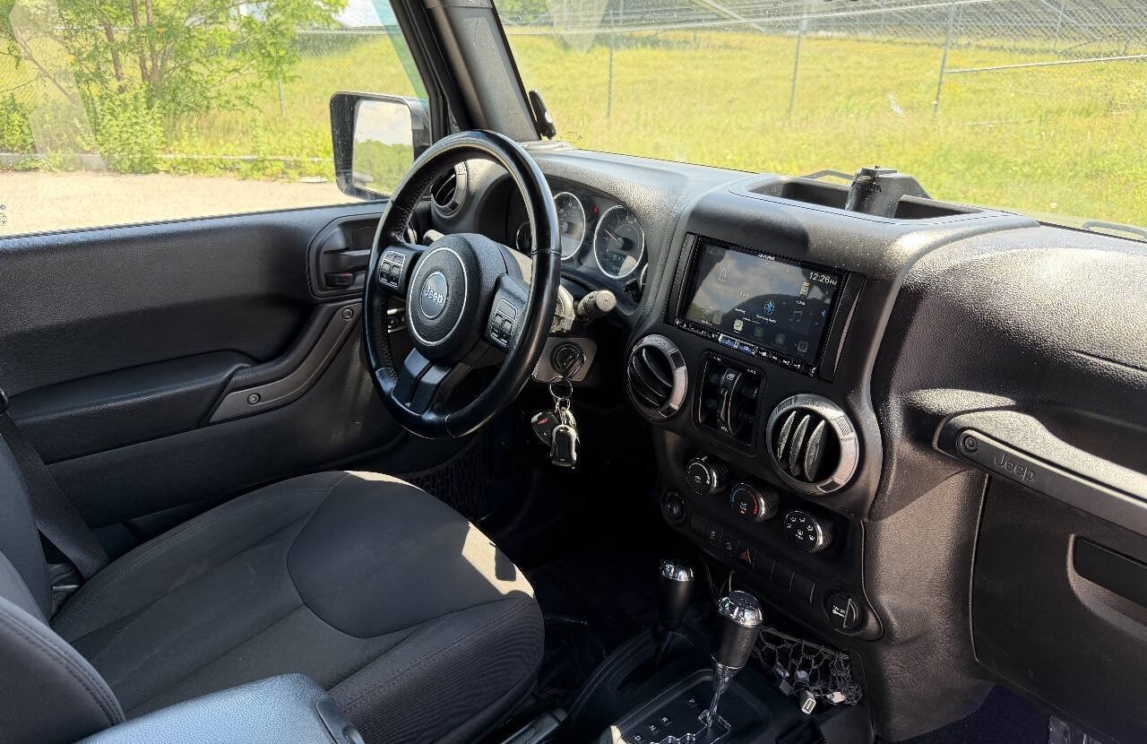 Used 2017 Jeep Wrangler Unlimited Sport w/ Quick Order Package 24S AWD/4WD image 17