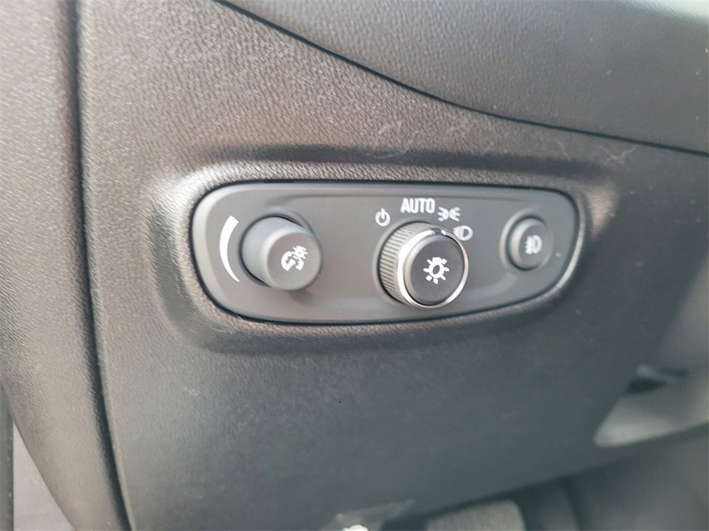 Used 2019 Chevrolet Equinox Premier image 24