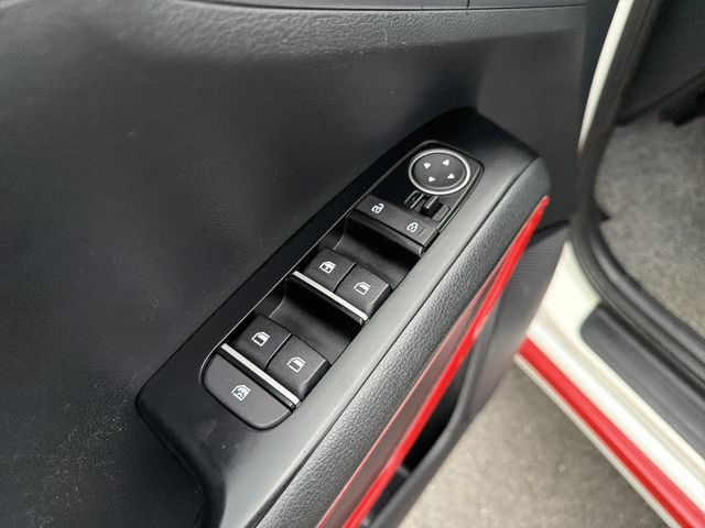 Used 2021 Kia Soul GT-Line FWD image 21