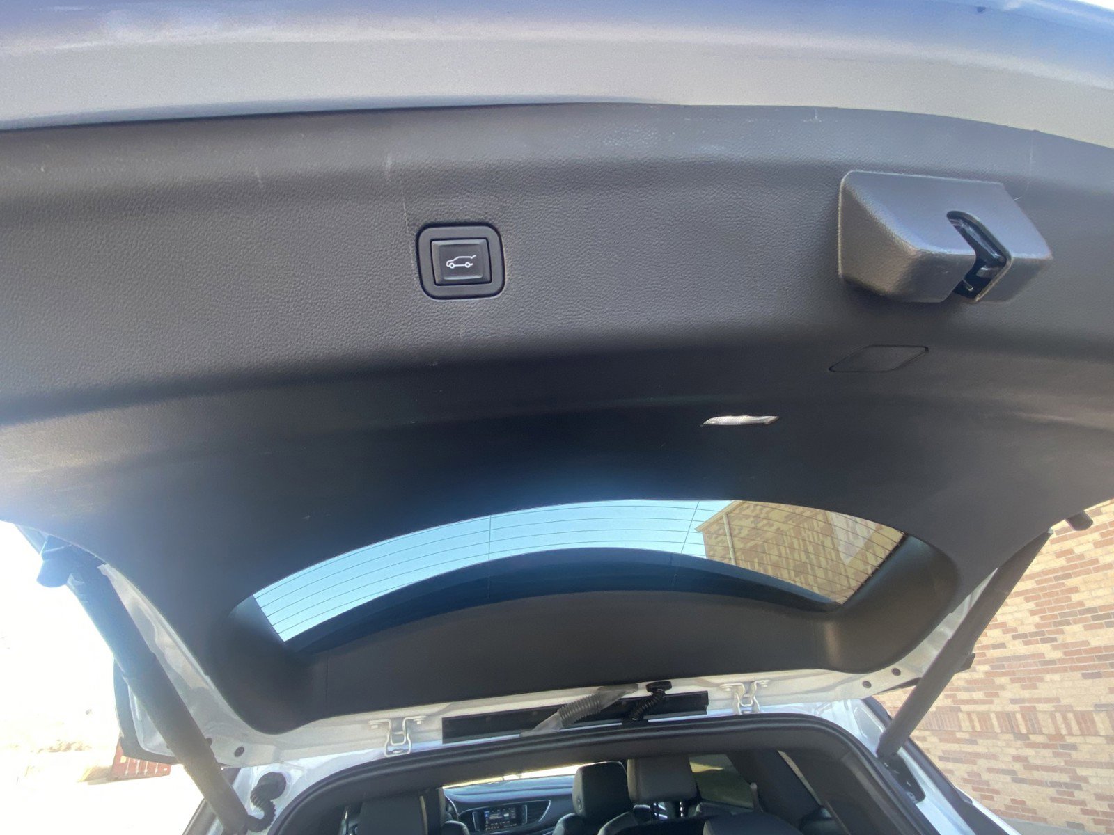 Used 2024 Buick Enclave Premium AWD/4WD image 18