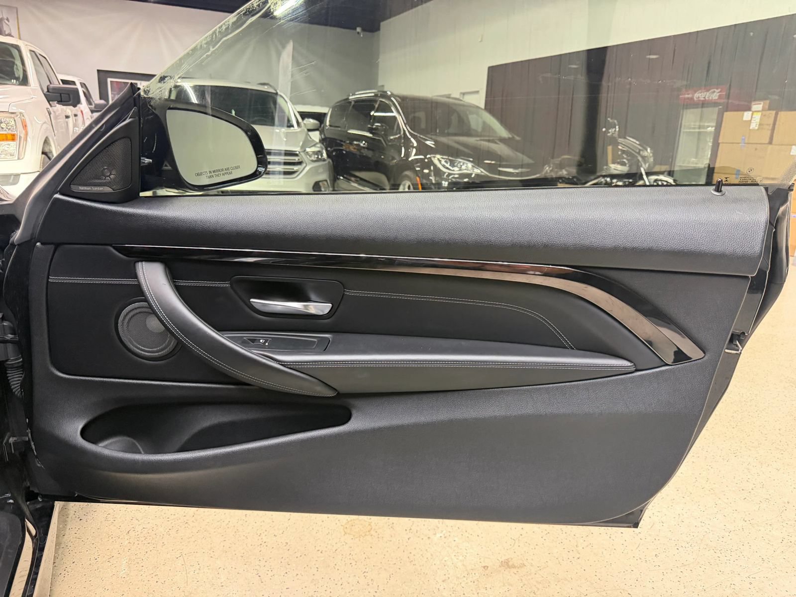 Used 2018 BMW M4 Coupe RWD image 28