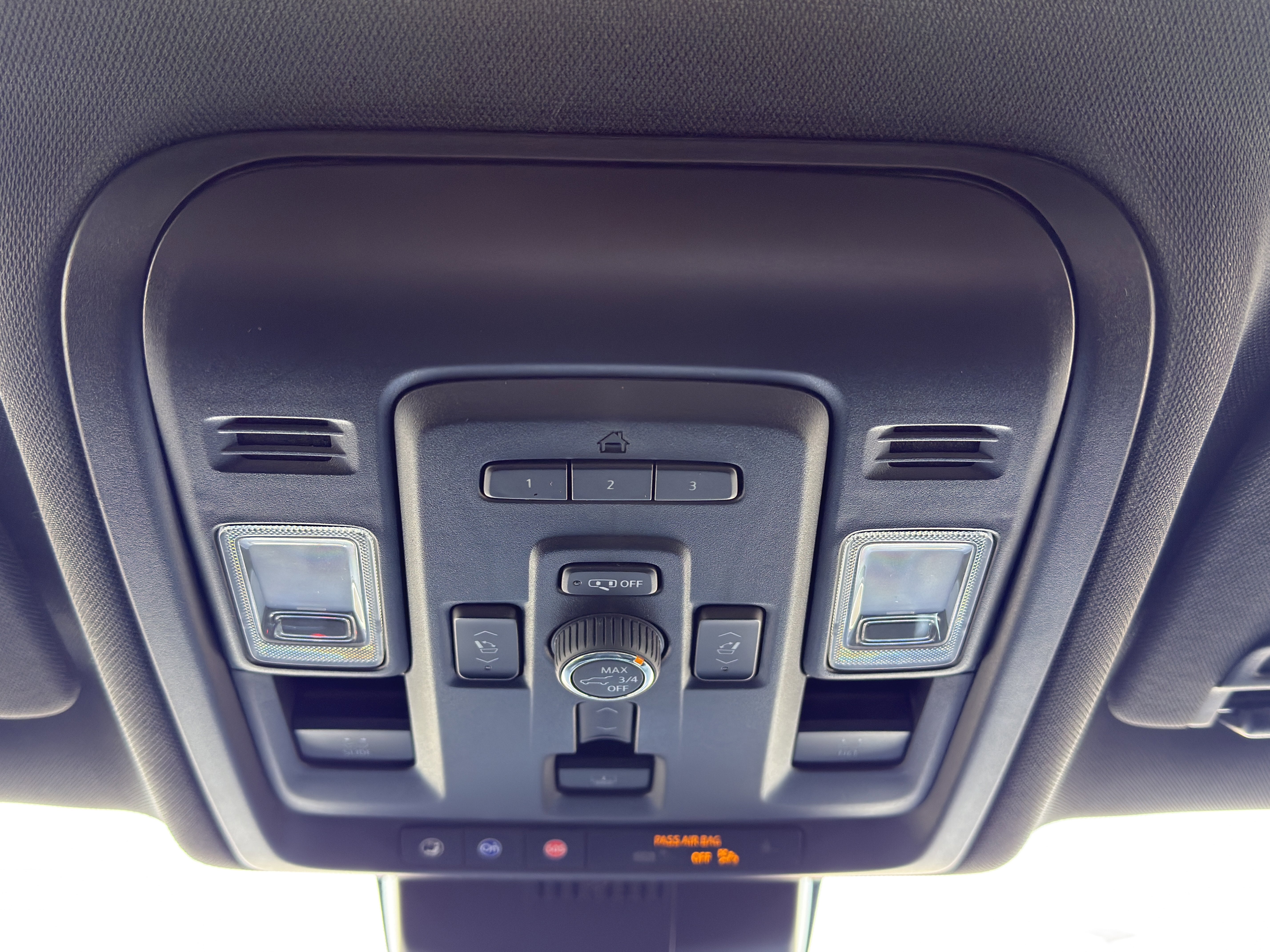 Used 2023 GMC Yukon AT4 w/ AT4 Premium Package image 42