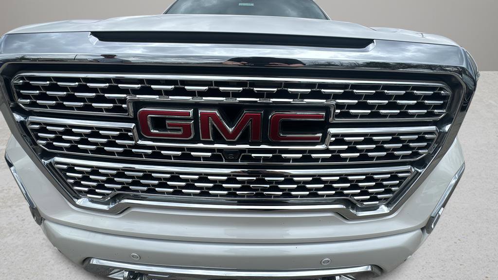 Used 2019 GMC Sierra 1500 Denali w/ Denali Ultimate Package AWD/4WD image 29