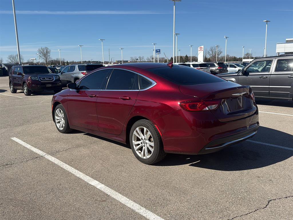 Used 2015 Chrysler 200 Limited w/ Convenience Group image 15