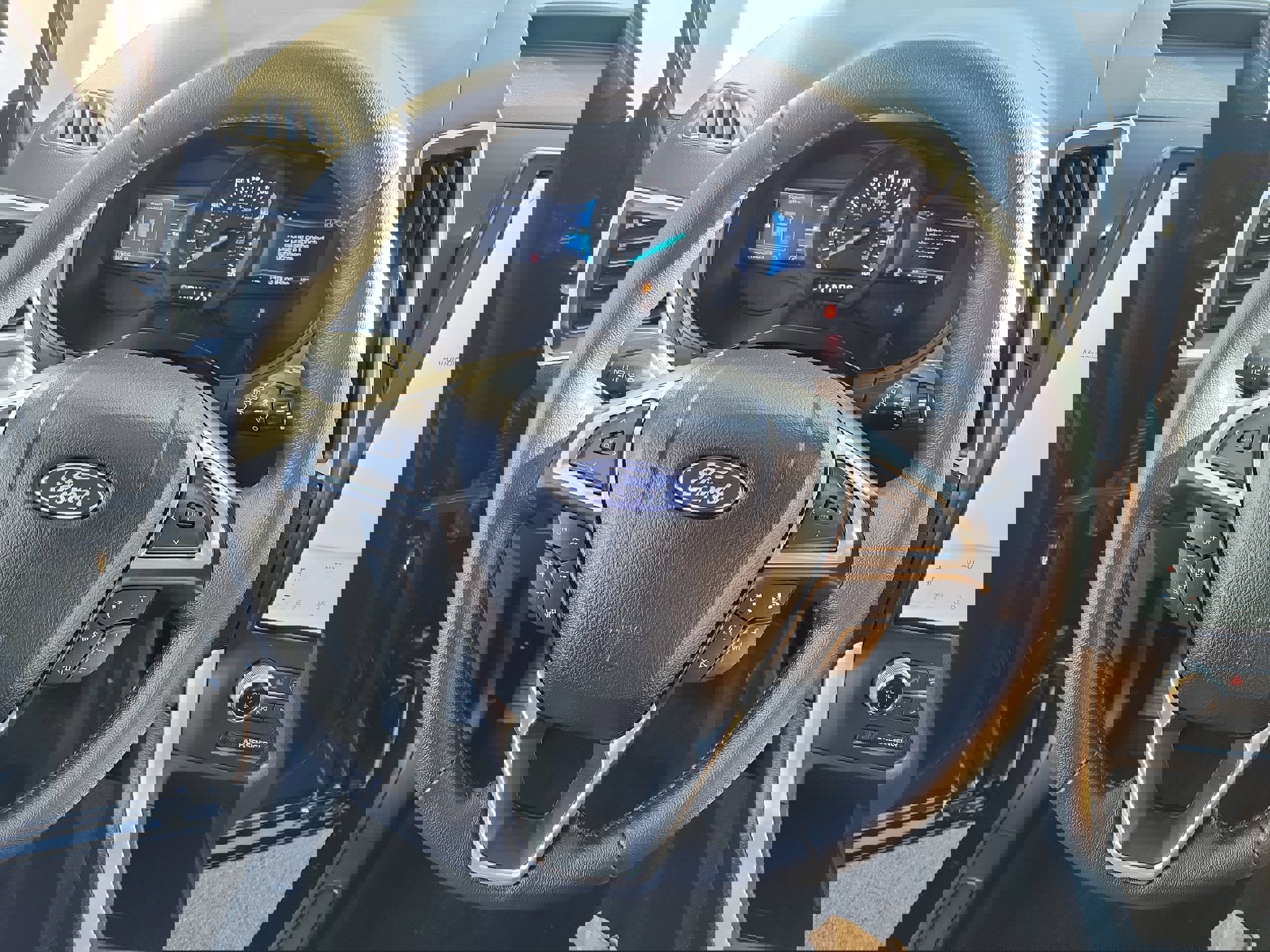 Used 2024 Ford Edge SEL w/ Convenience Package image 24