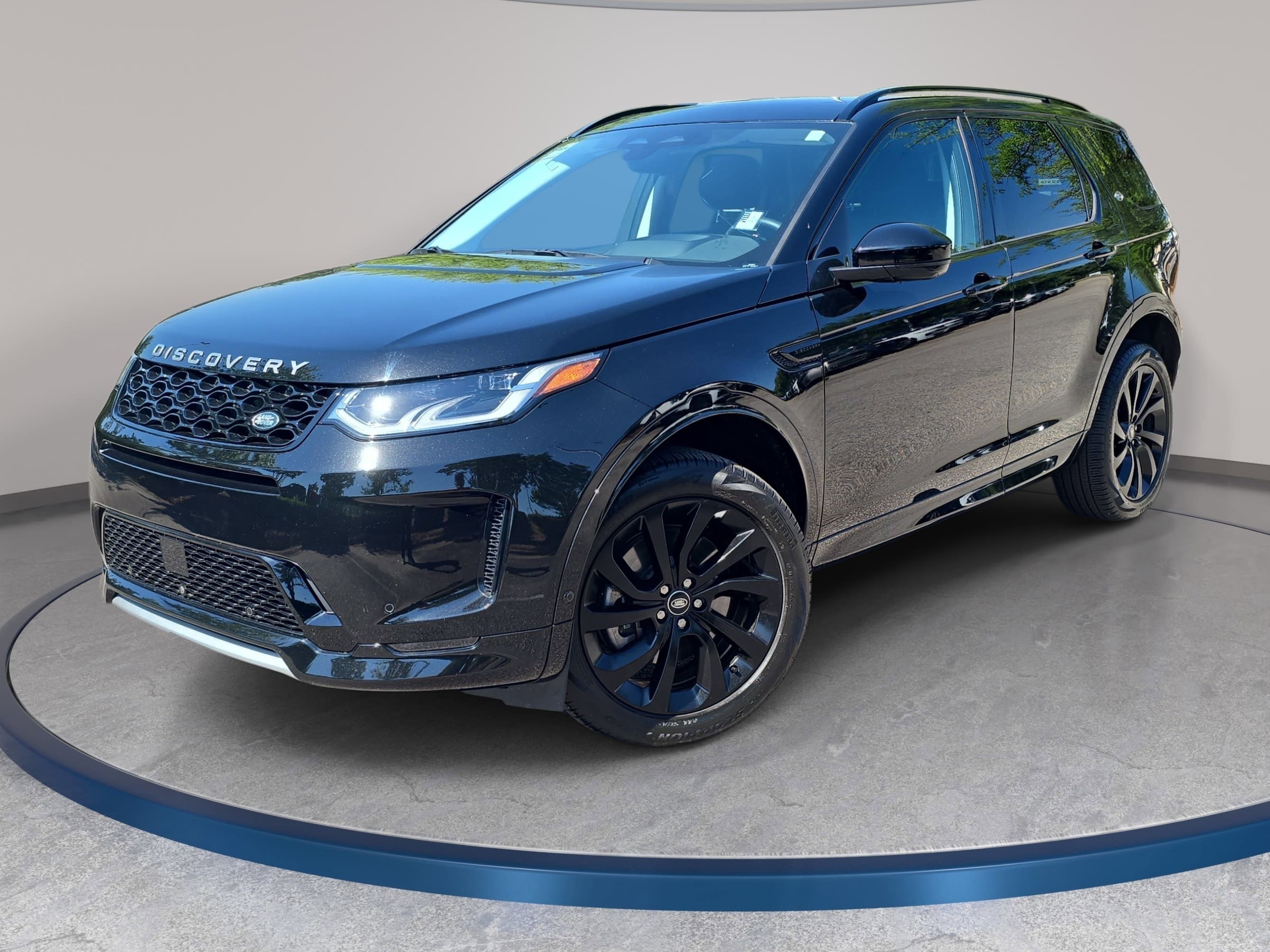 Certified 2025 Land Rover Discovery Sport S AWD/4WD image 1
