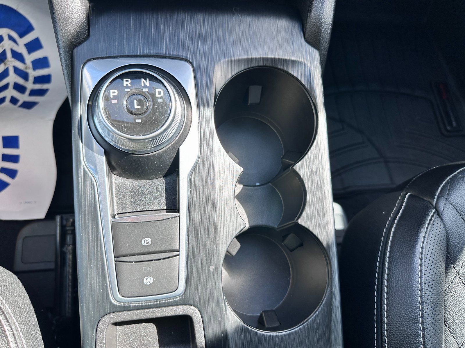 Used 2023 Ford Escape Platinum w/ Premium Technology Package image 23