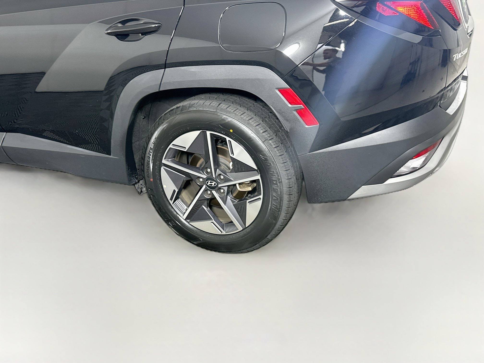 Used 2025 Hyundai Tucson SEL FWD image 11