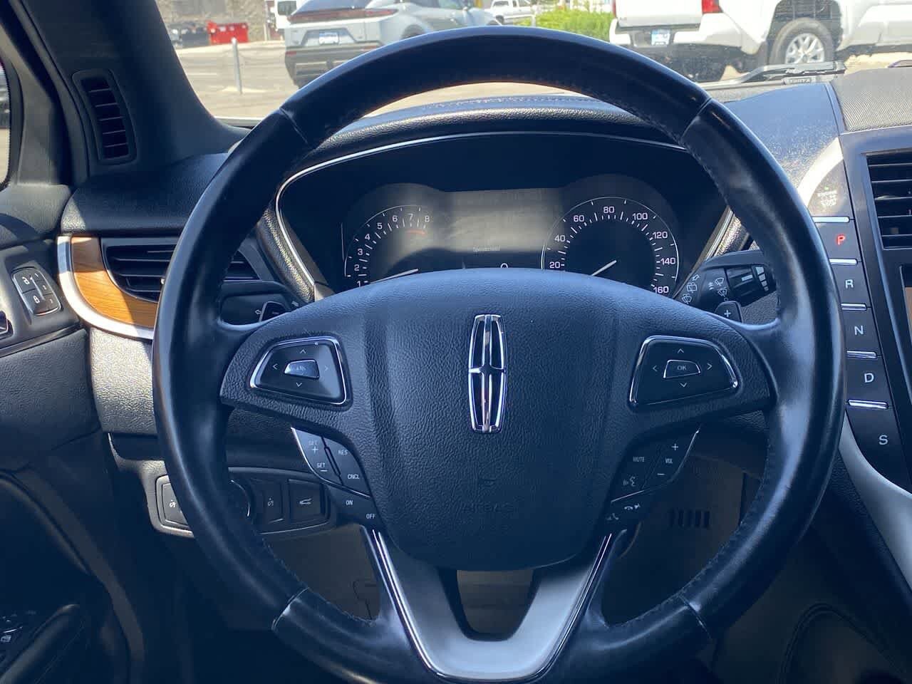 Used 2019 Lincoln MKC Select w/ Select Plus Package AWD/4WD image 14