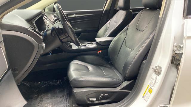 Used 2019 Ford Fusion Titanium FWD image 9