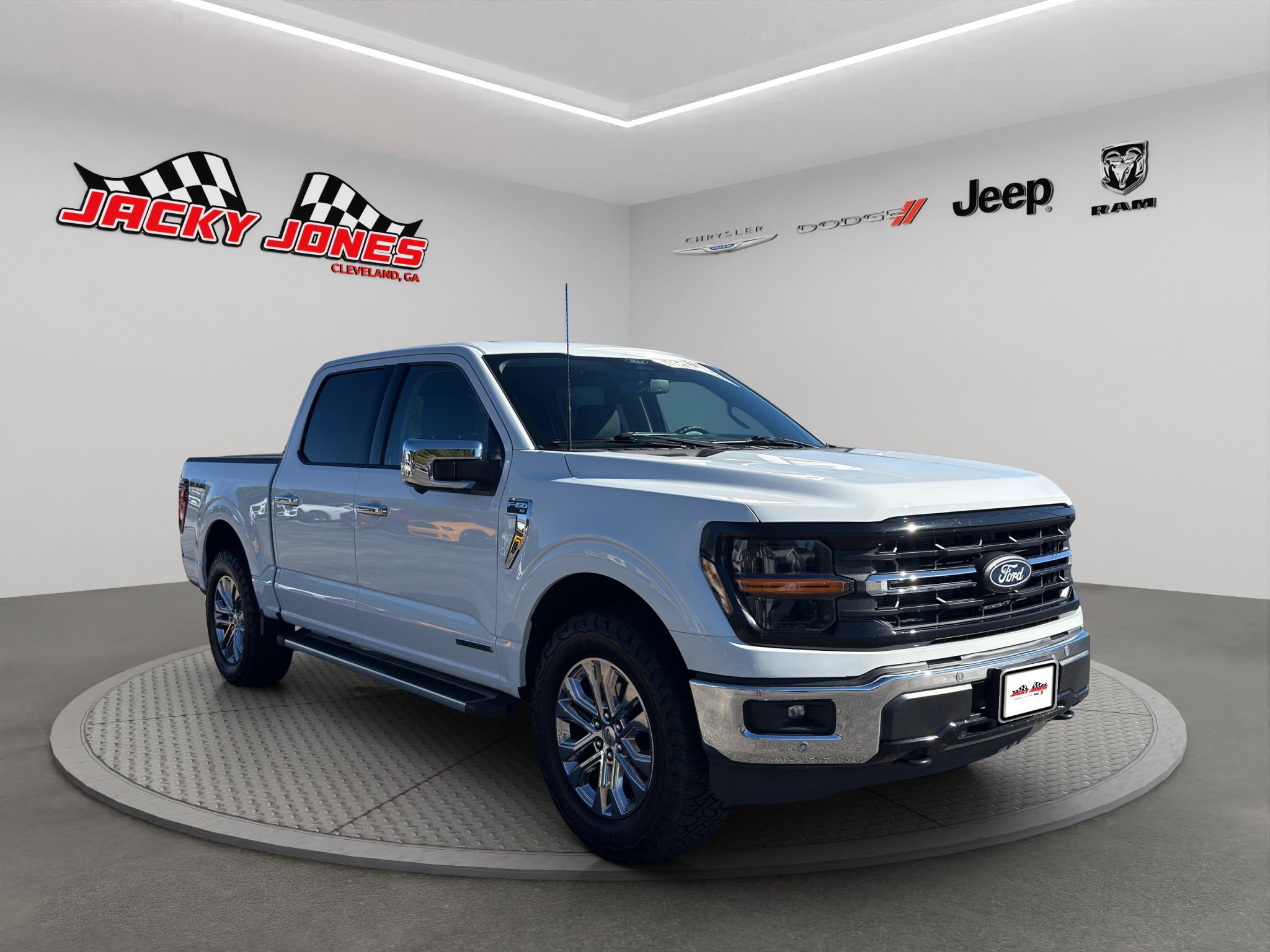 Used 2024 Ford F150 XLT w/ Equipment Group 302A MID AWD/4WD image 13
