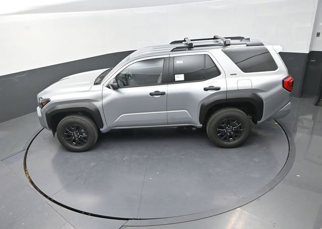 Used 2026 Toyota 4Runner SR5 AWD/4WD image 25