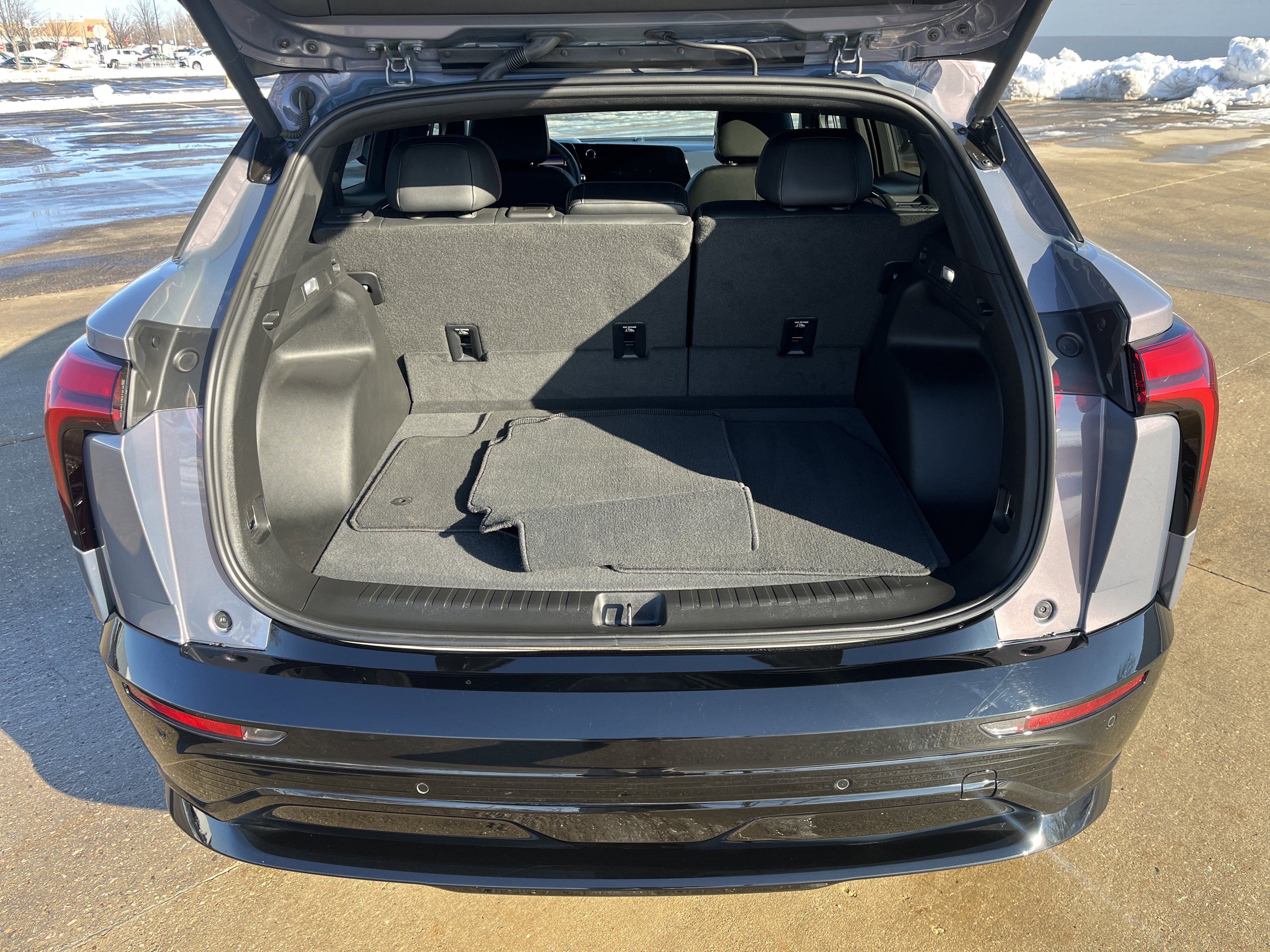 Used 2024 Chevrolet Blazer EV RS image 18