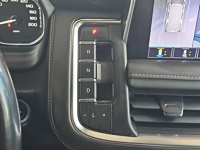 Used 2021 GMC Yukon XL AT4 w/ AT4 Premium Plus Package AWD/4WD image 15