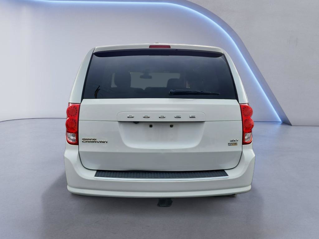 Used 2019 Dodge Grand Caravan SXT FWD image 7