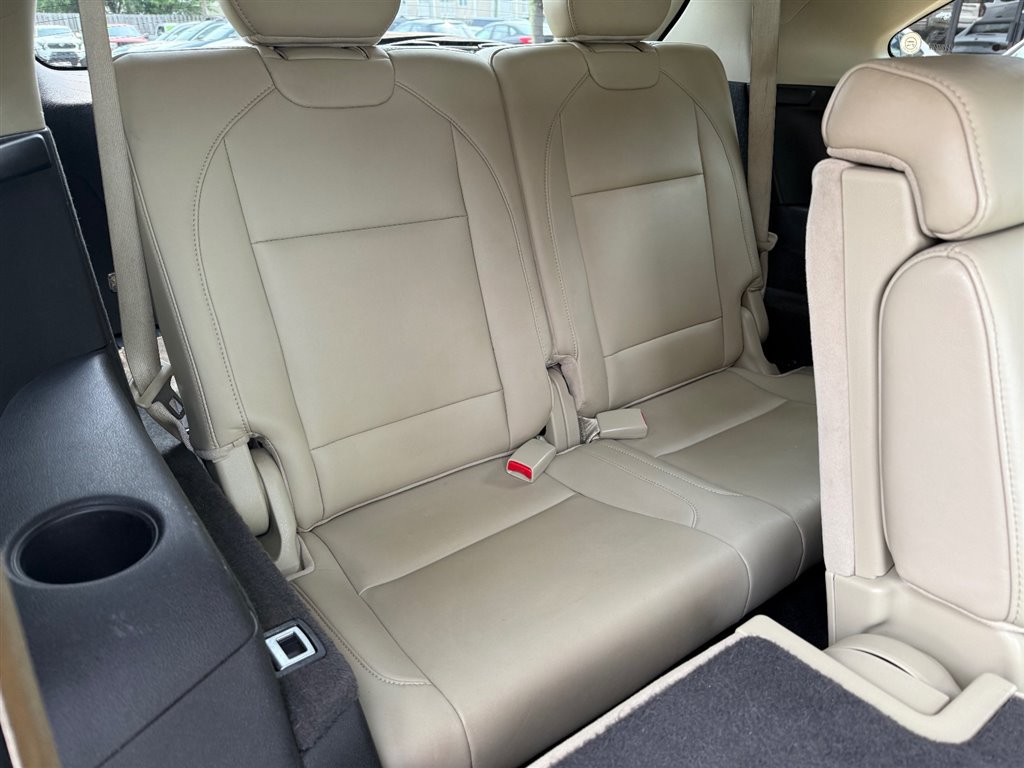 Used 2014 Acura MDX w/ Advance & Entertainment Pac FWD image 12
