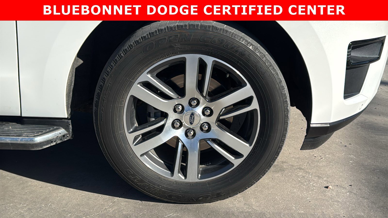 Used 2023 Ford Expedition XLT image 34