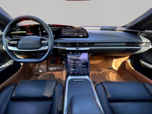 Used 2023 Lucid Air Touring AWD/4WD image 9